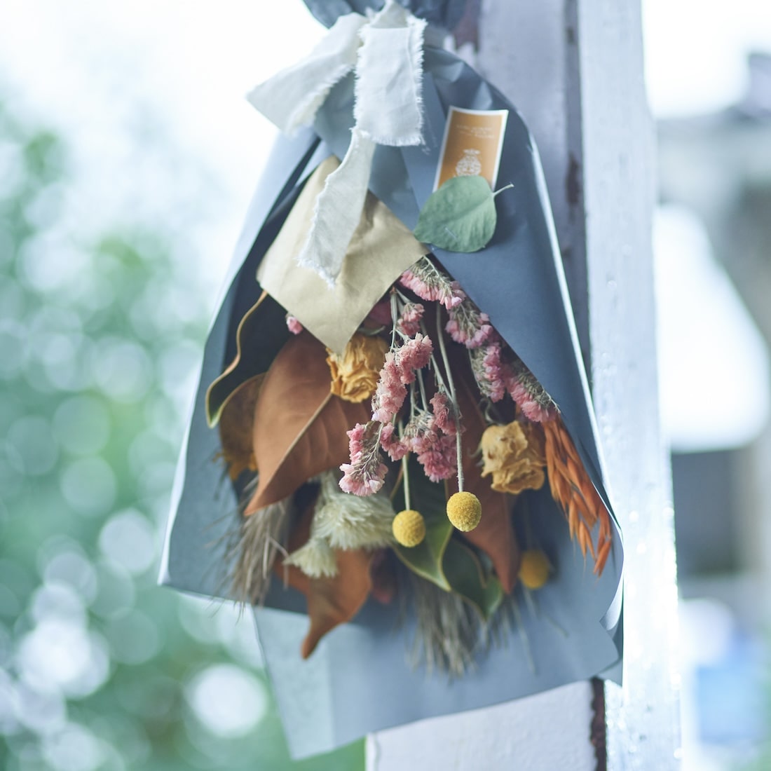 星座で贈るバースデーブーケ<しし座/Leo>