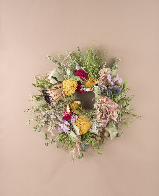 フローリストおまかせのドライフラワーリース