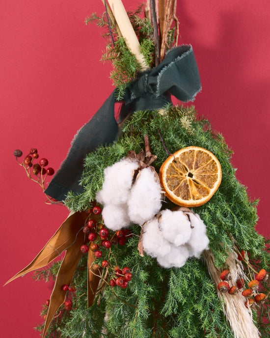 【12/10まで!】冬の陽だまりを束ねた、クリスマススワッグ