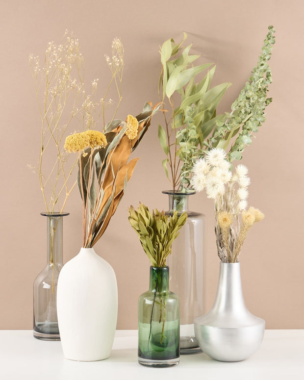 フラワーベース（花びん）