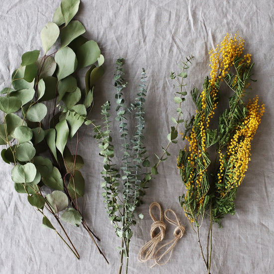 飾るだけでサマになるドライボタニカルセット（ミモザ・ユーカリ）