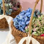【母の日｜数量限定】「家族」という花言葉を持つ、紫陽花のドライフラワーの花かご［ラッピング付］