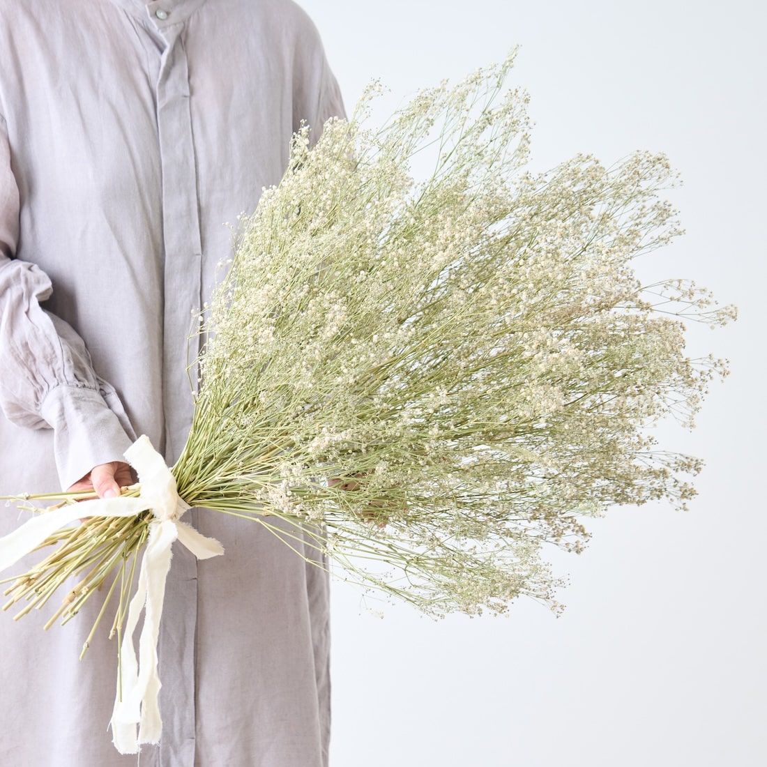 ＜Happy Ever After＞カスミソウのブーケ