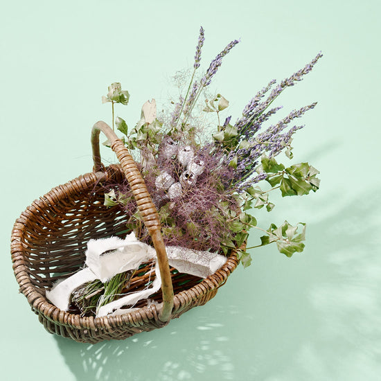 ＜夕映え＞スモークツリー・ラベンダー・テトラゴナのブーケ