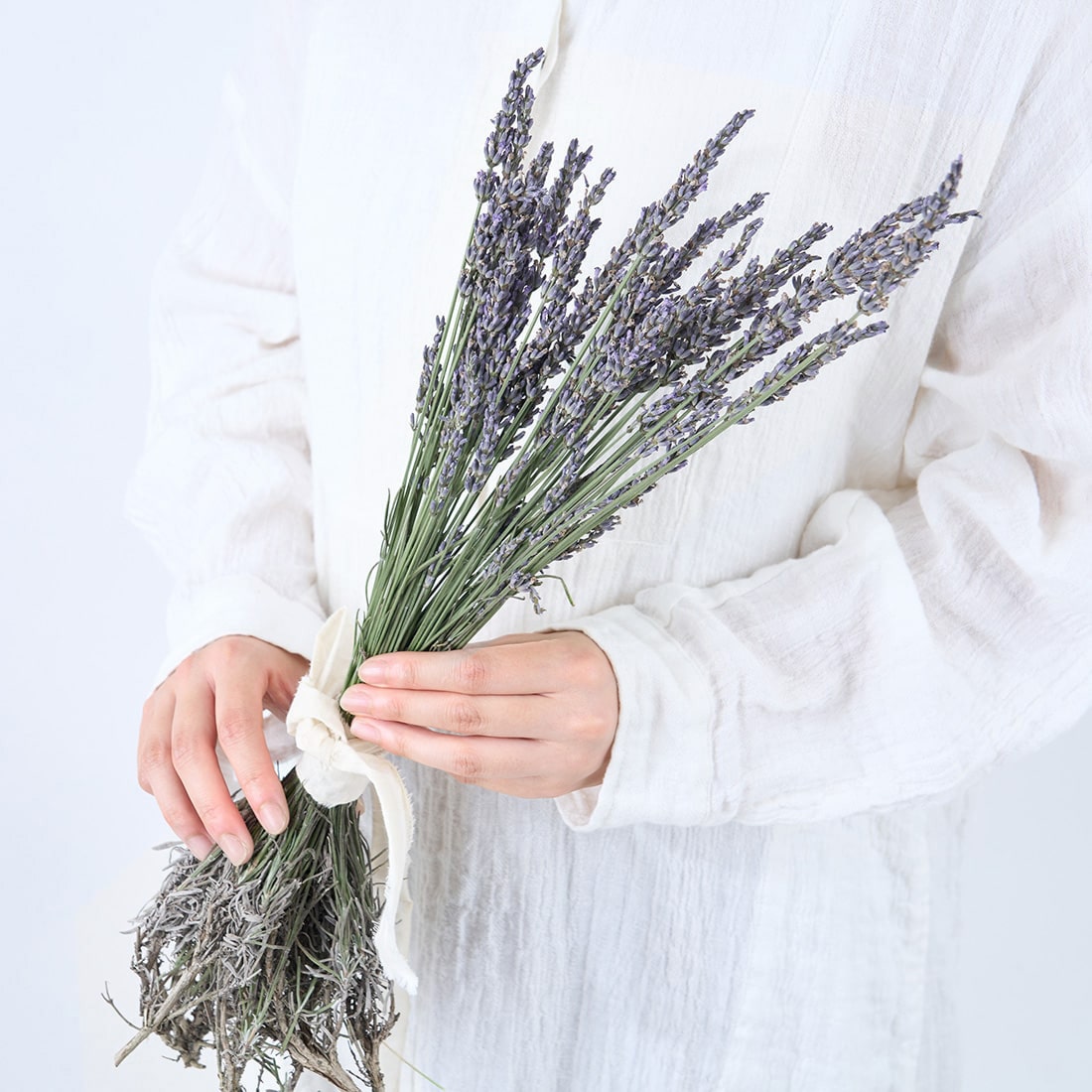 ＜グロッソ＞大ぶりラベンダーのスワッグ