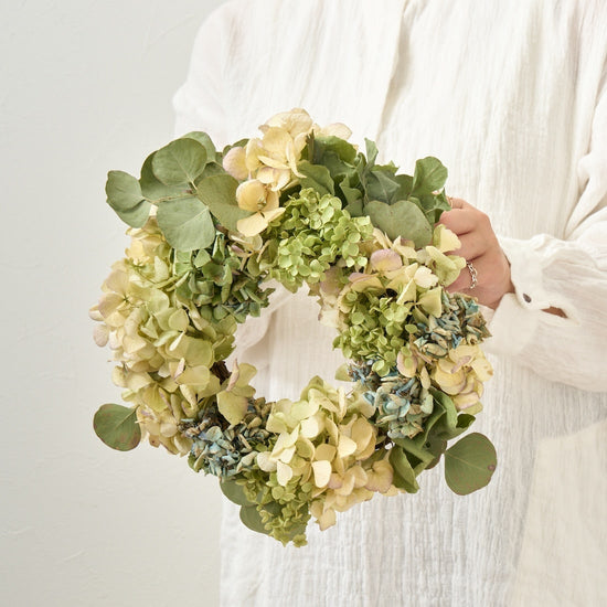 風薫る、紫陽花とユーカリのおまかせリース