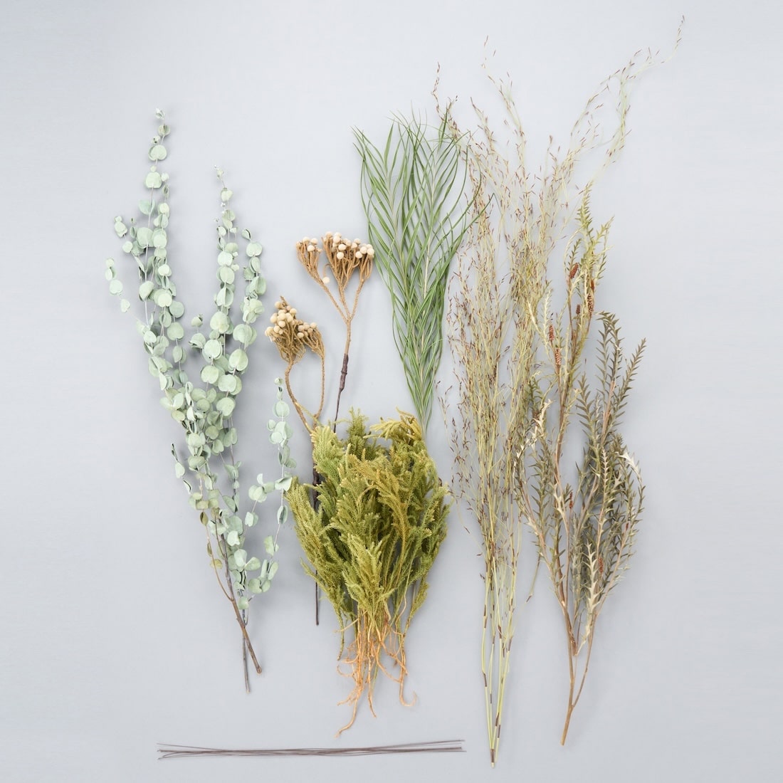 ＜冴えた音色＞アレカヤシ・ブルニア・ユーカリのスワッグ