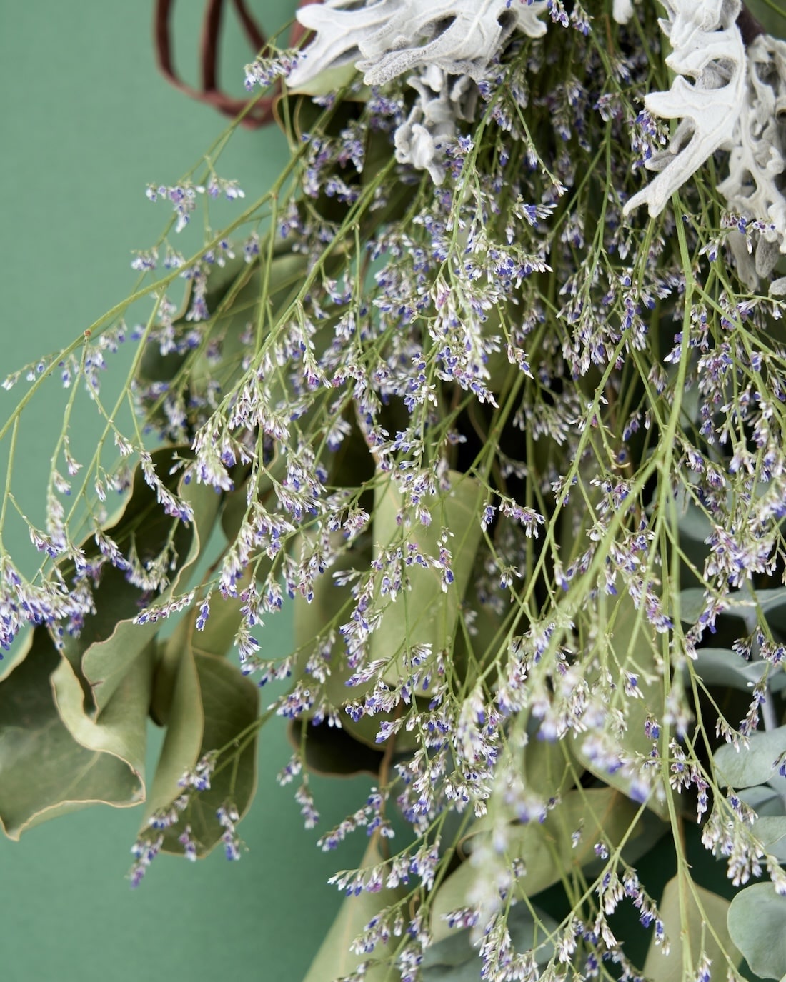 ブルーファンタジアとユーカリのスワッグ