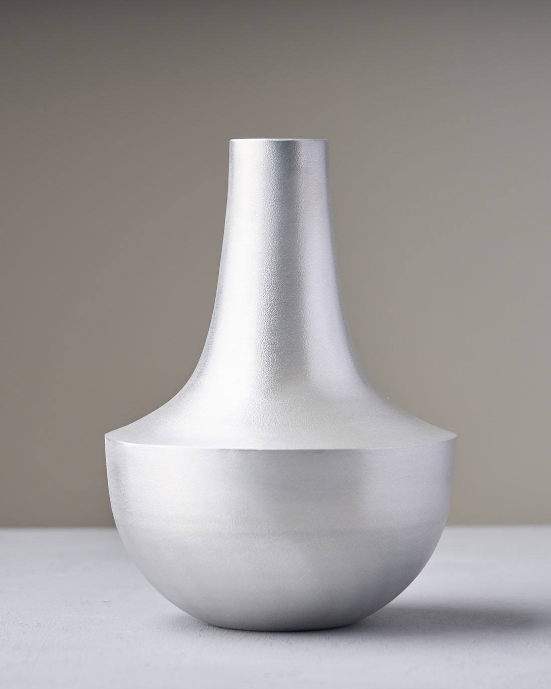 ［フラワーベース］アルミハーフボールフラワーポット