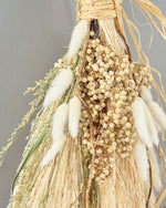 ＜白と柳＞パンパスグラス・雲竜柳・ペッパーベリーのスワッグ