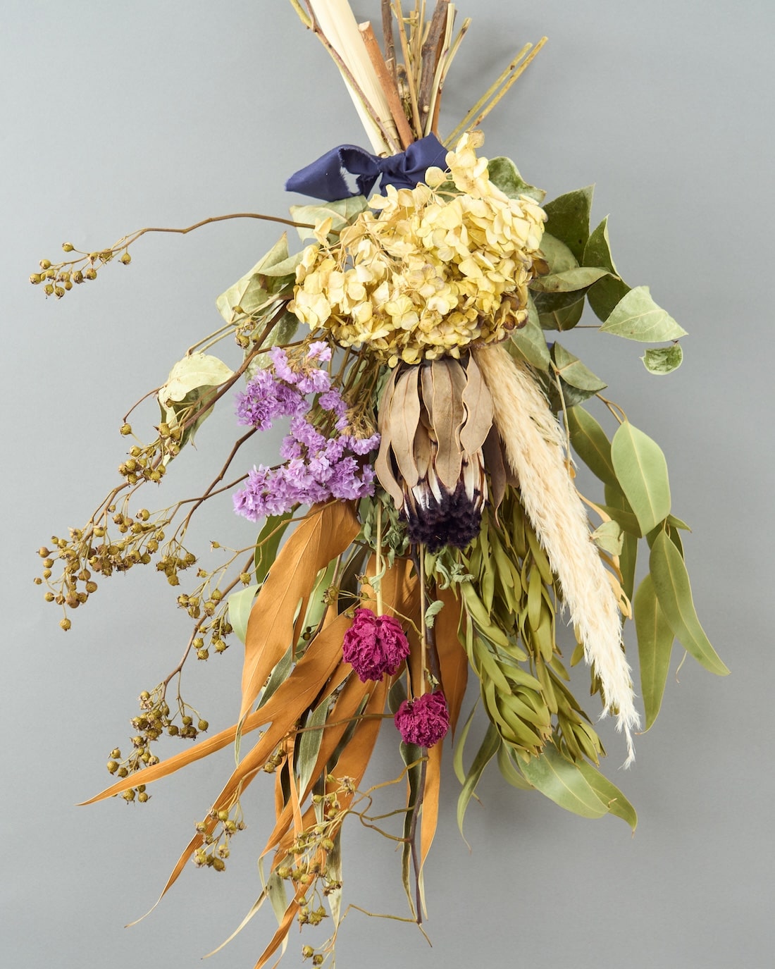フローリストおまかせのドライフラワースワッグ
