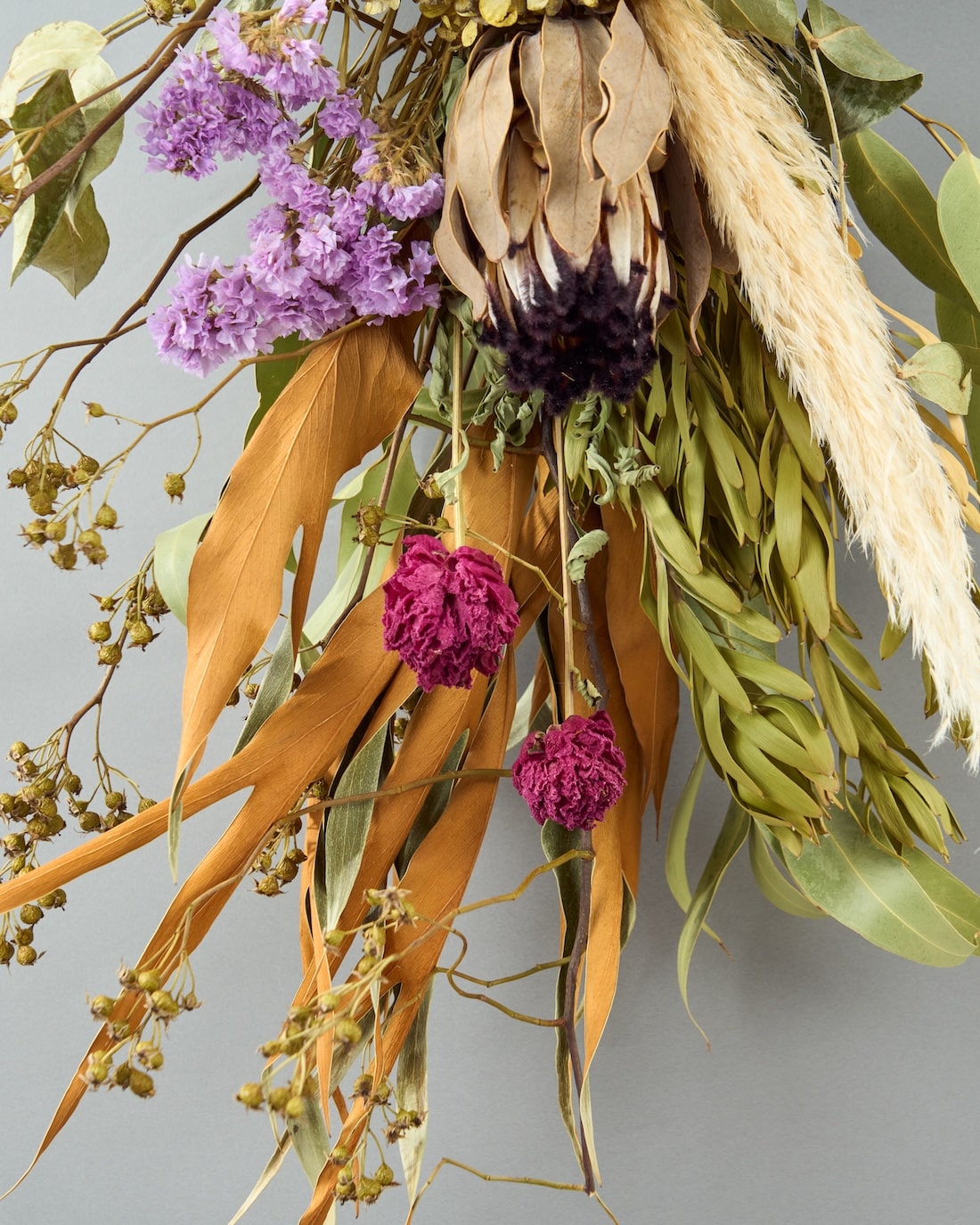 フローリストおまかせのドライフラワースワッグ