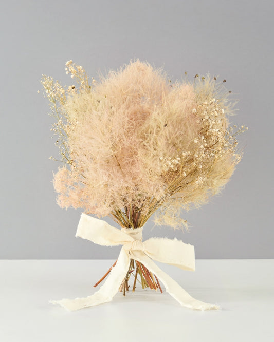 ＜淡雲のグラデーション＞スモークツリーとカスミソウのブーケ