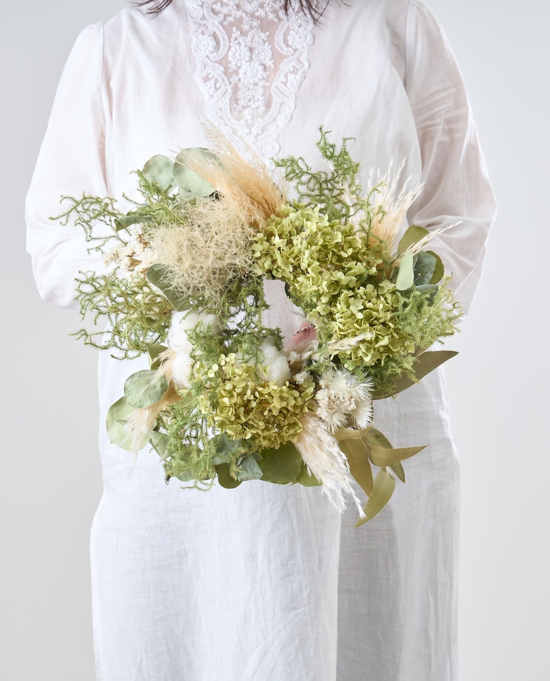 フローリストおまかせのドライフラワーリース