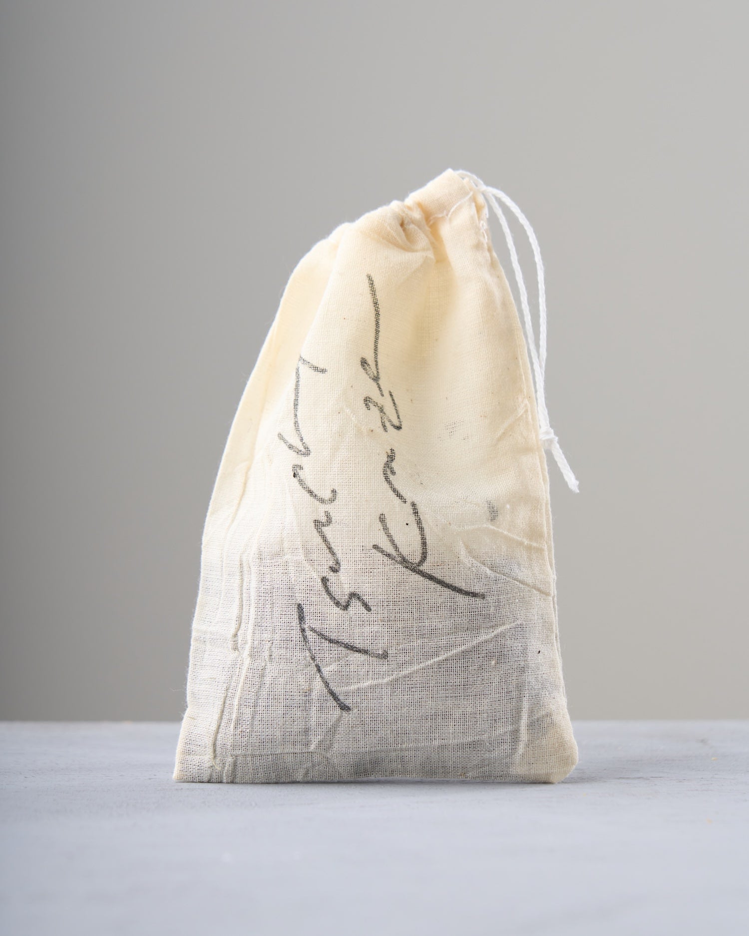 ハンドメイドドライフラワー　ラベンダー ディスプレードーム ハンドメイドドライフラワー ラベンダー ディスプレードーム Amazon