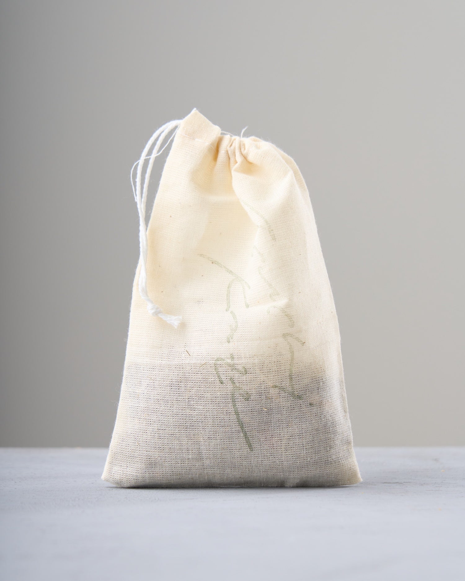 ラベンダーのドライフラワー – 土と風の植物園