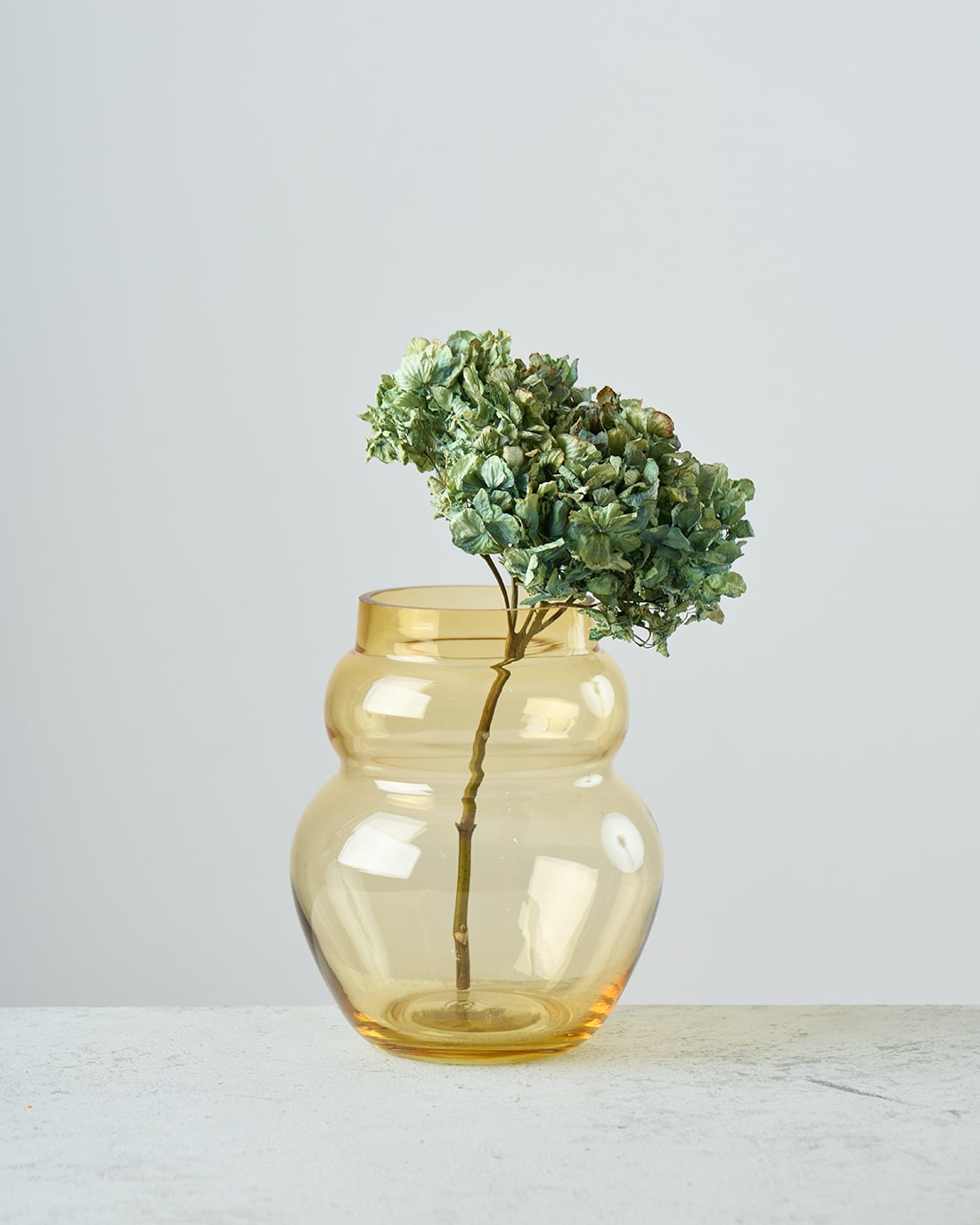 ［フラワーベース］ぽってりした色付きガラスベース ブロウ