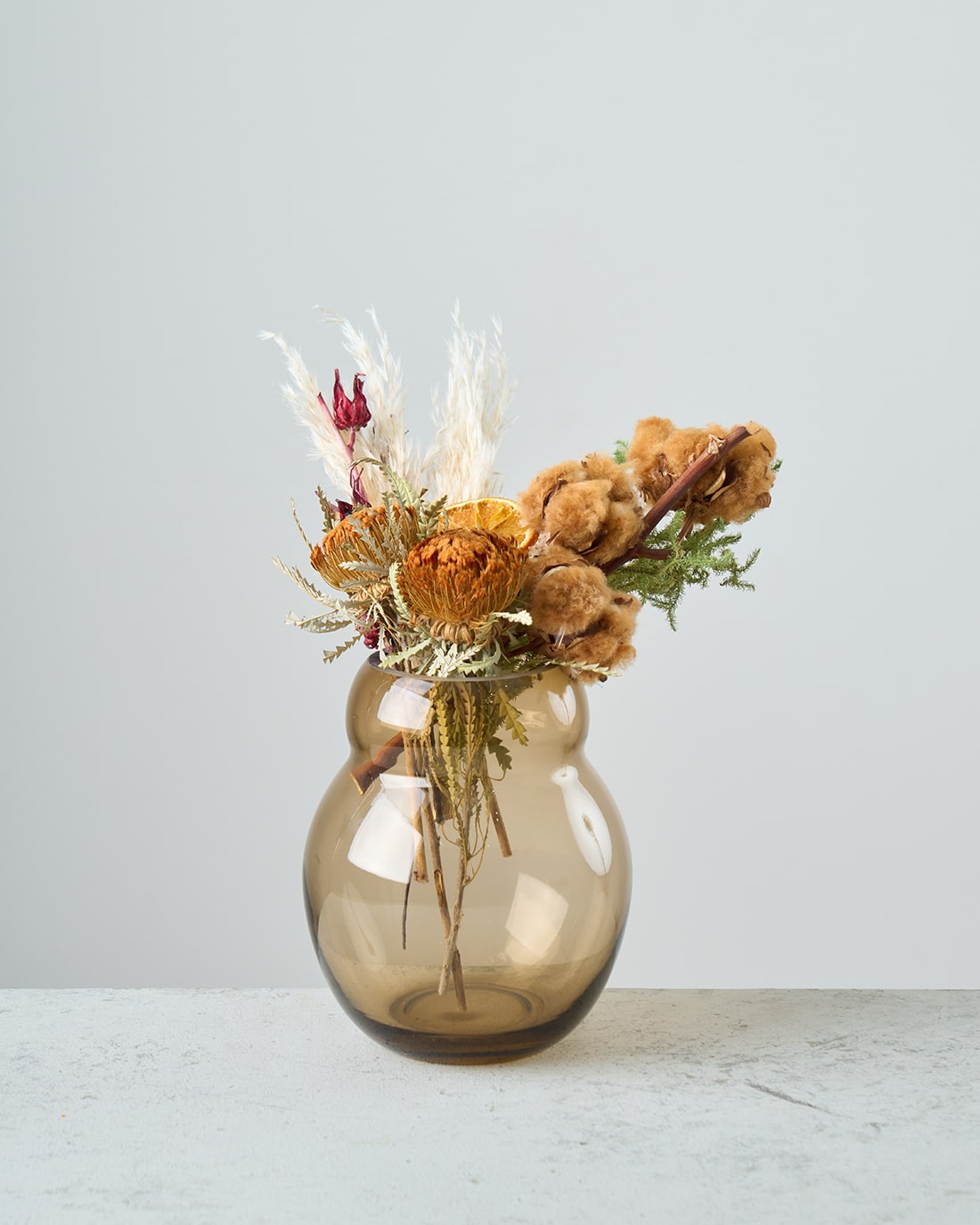 ［フラワーベース］ぽってりした色付きガラスベース ベリー