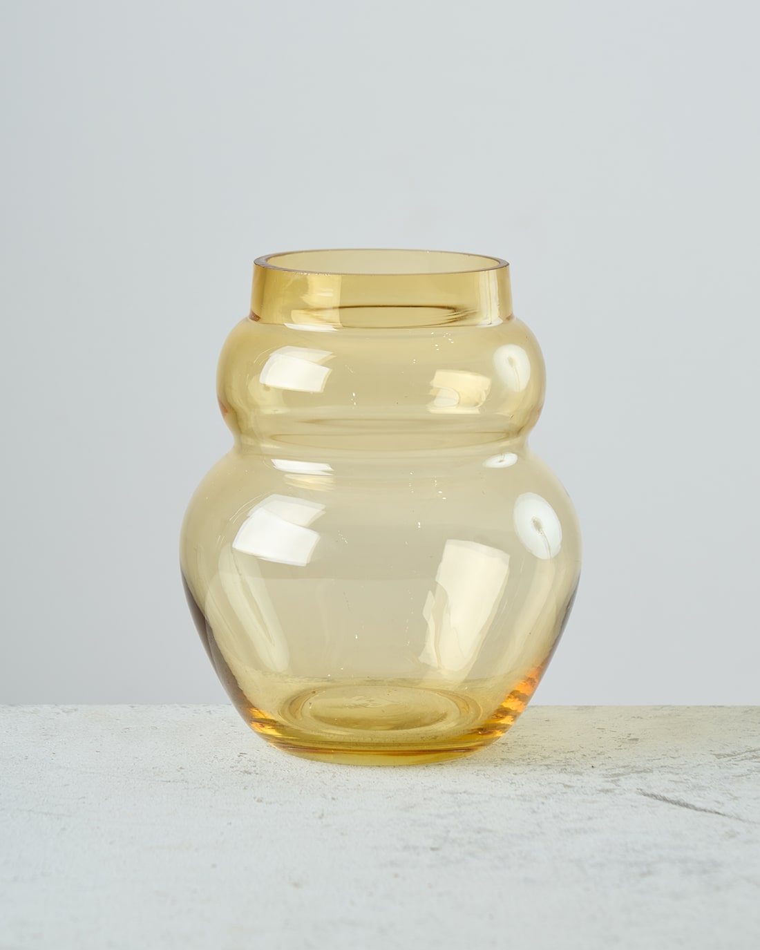 ［フラワーベース］ぽってりした色付きガラスベース ブロウ