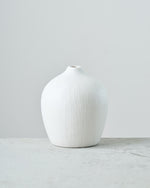 ［フラワーベース］マットな質感のポーセリンベース プランパー S