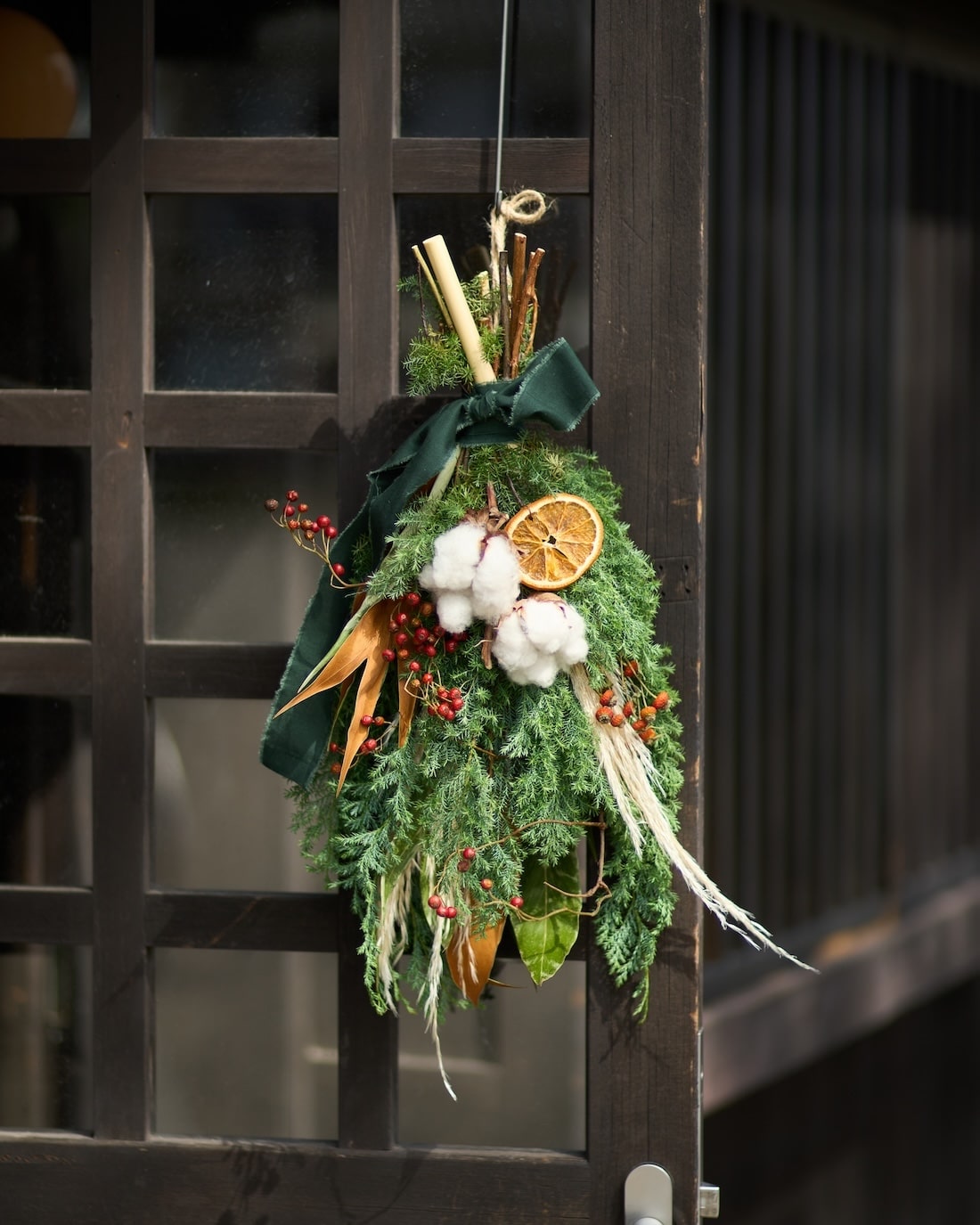 【12/10まで！】冬の陽だまりを束ねた、クリスマススワッグ