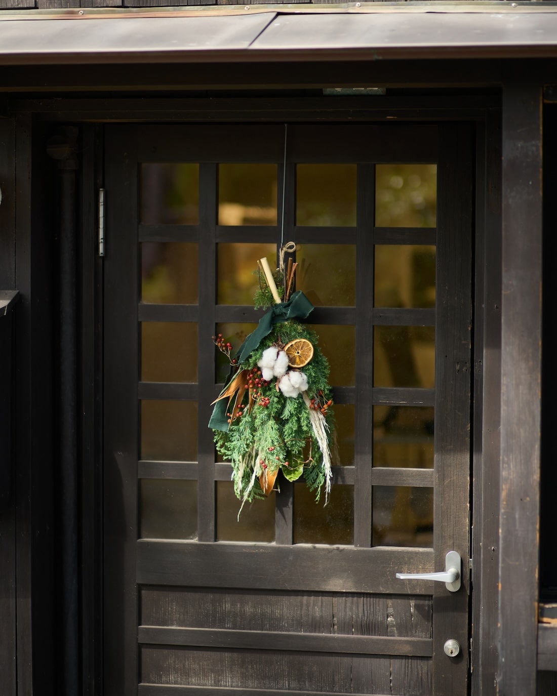 【12/10まで！】冬の陽だまりを束ねた、クリスマススワッグ