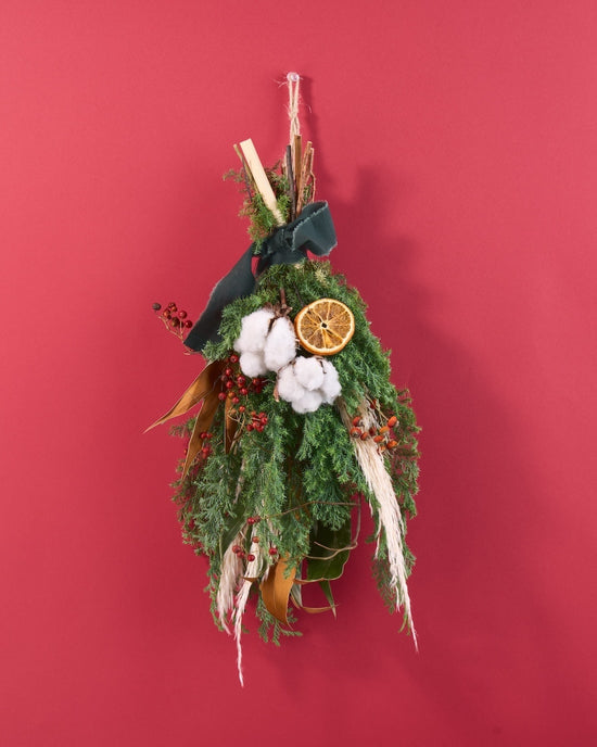 【12/10まで！】冬の陽だまりを束ねた、クリスマススワッグ