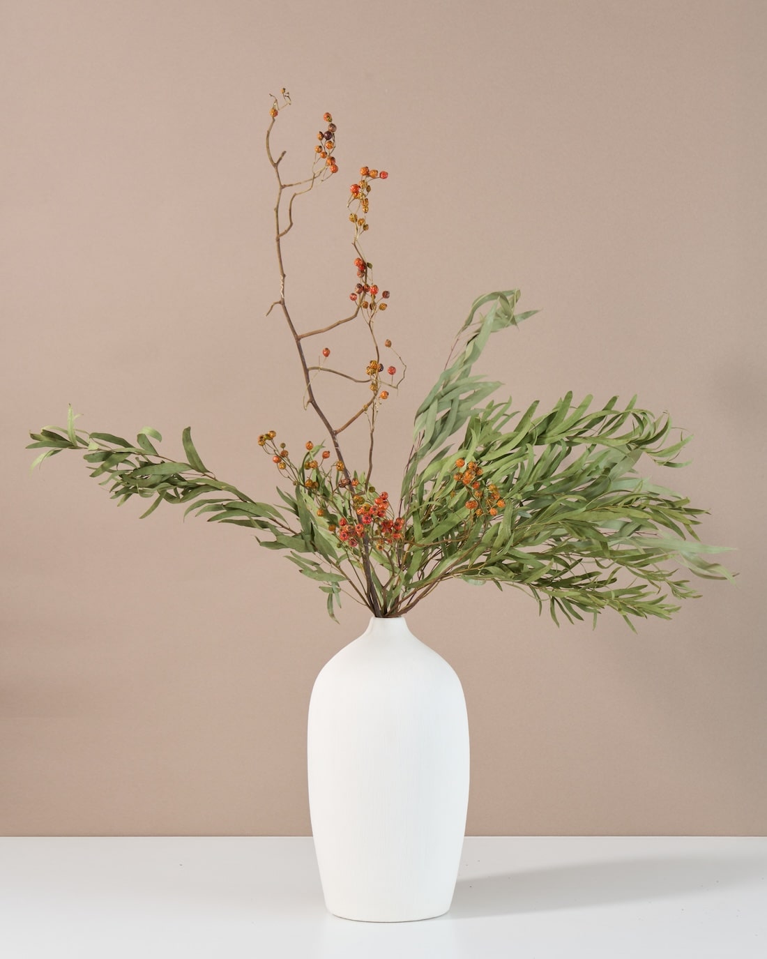 【今季残りわずか】飾るだけでサマになるドライフラワーセット（野ばらの実）