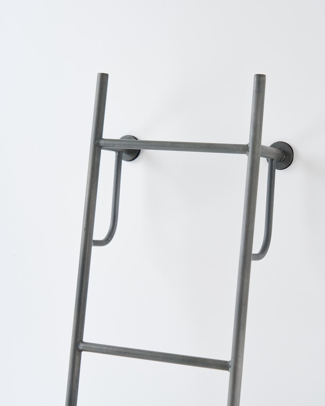 ［雑貨］アイアンラダーハンガー