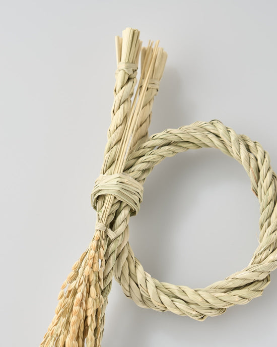 ［雑貨］つくる、お正月。石見産稲わらの迎春しめ縄