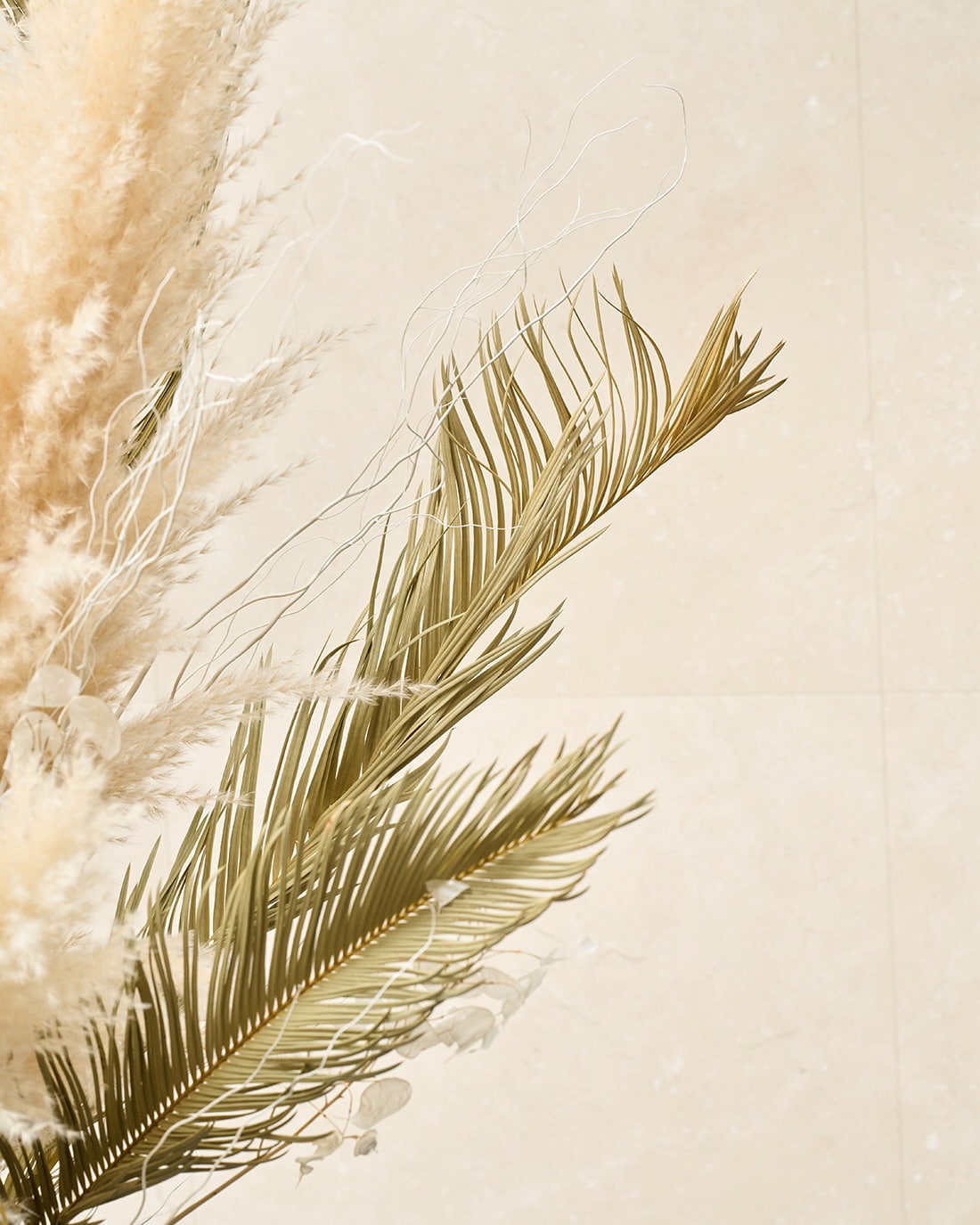 【法人向け 立て札付】企業様のこれからの時間に寄り添う、ドライフラワーの祝花｜フローリストおまかせ　