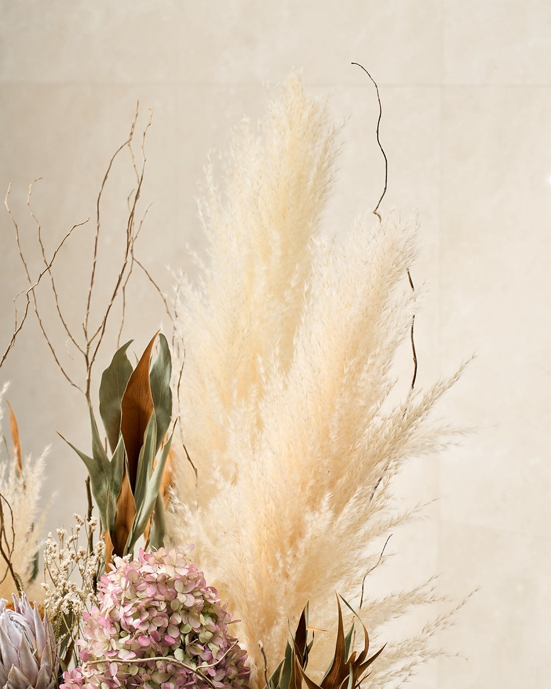 【法人向け 立て札付】企業様のこれからの時間に寄り添う、ドライフラワーの祝花｜フローリストおまかせ　