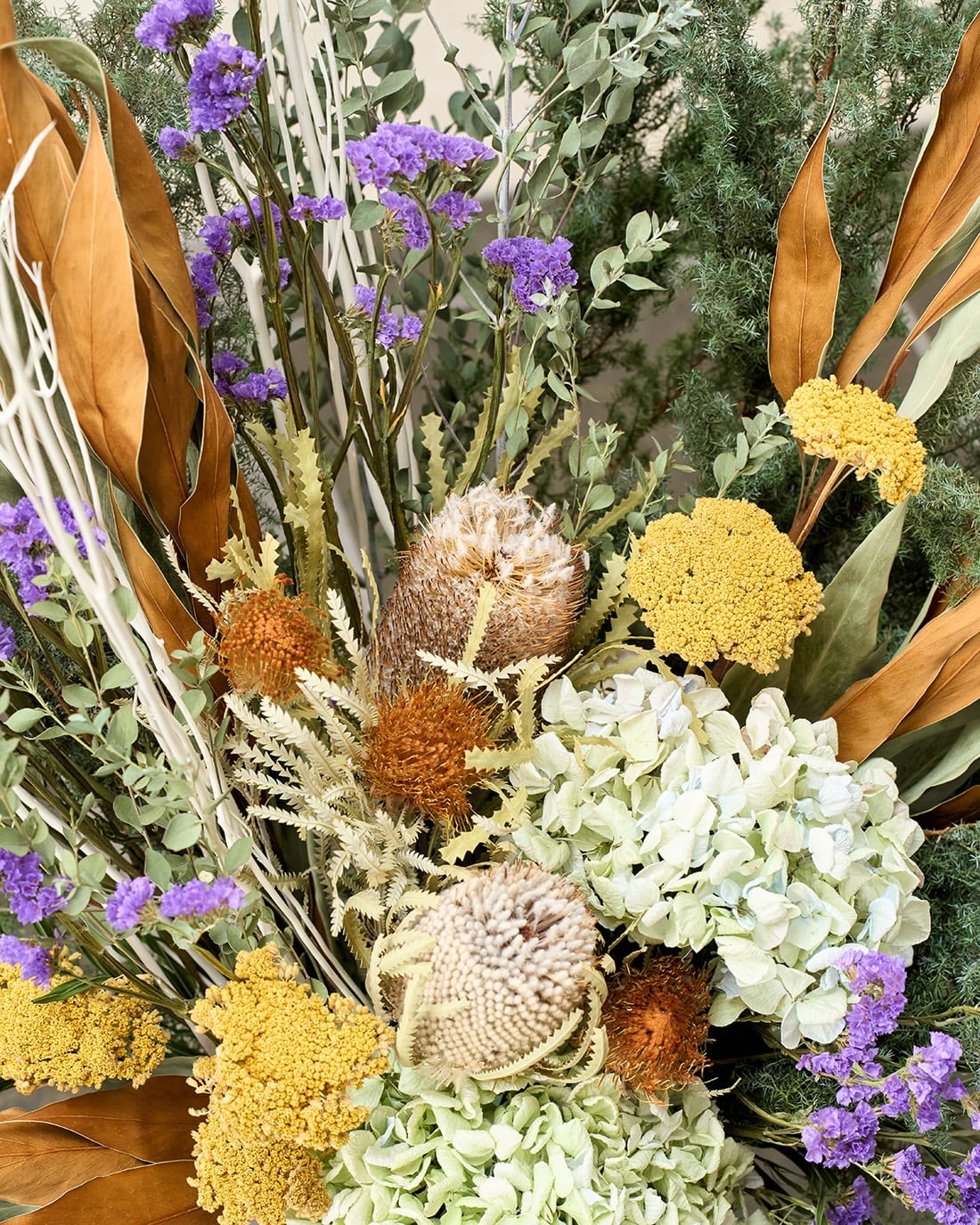 【法人向け 立て札付】企業様のこれからの時間に寄り添う、ドライフラワーの祝花｜フローリストおまかせ　