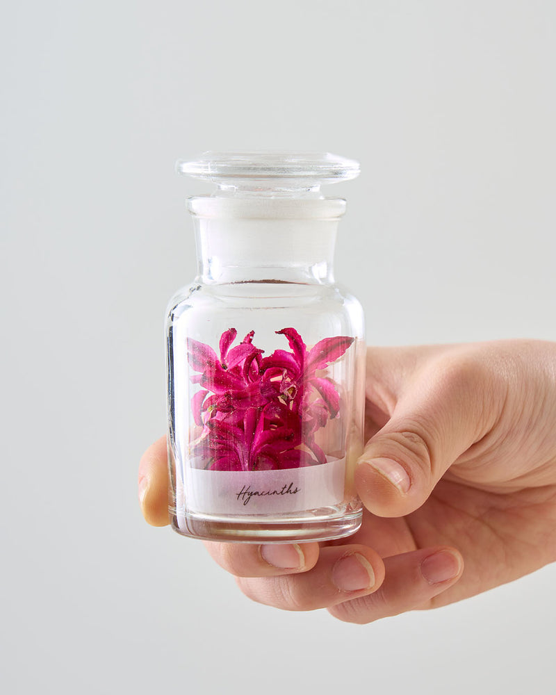 ちょっとした空間に飾れる小さめサイズ