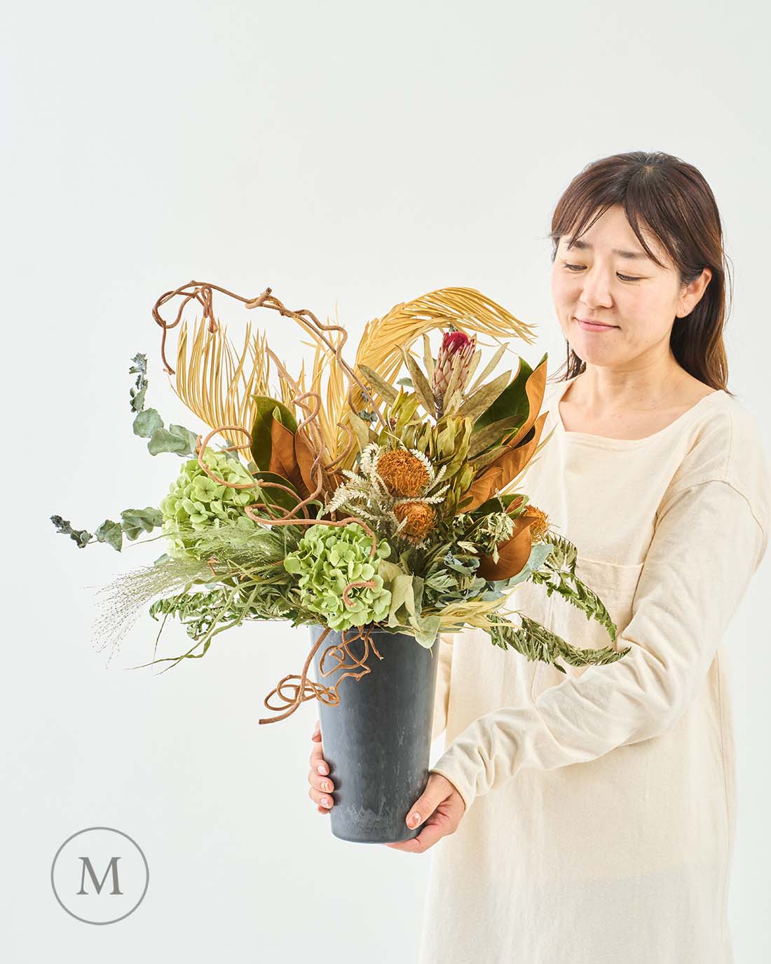置いて飾れる、フローリストおまかせのドライフラワーアレンジメント