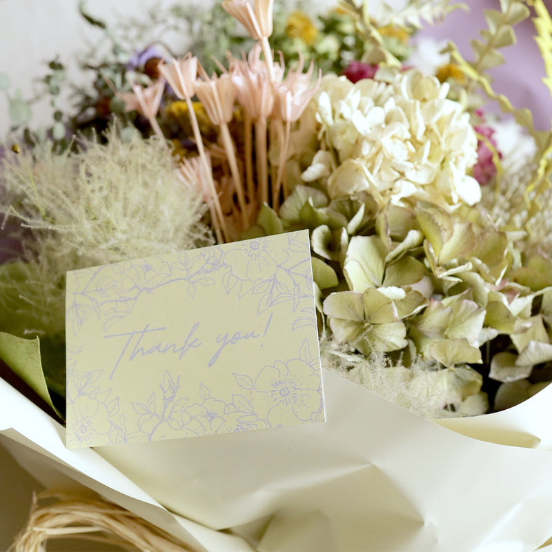 ラッピングやメッセージカードも付けられます