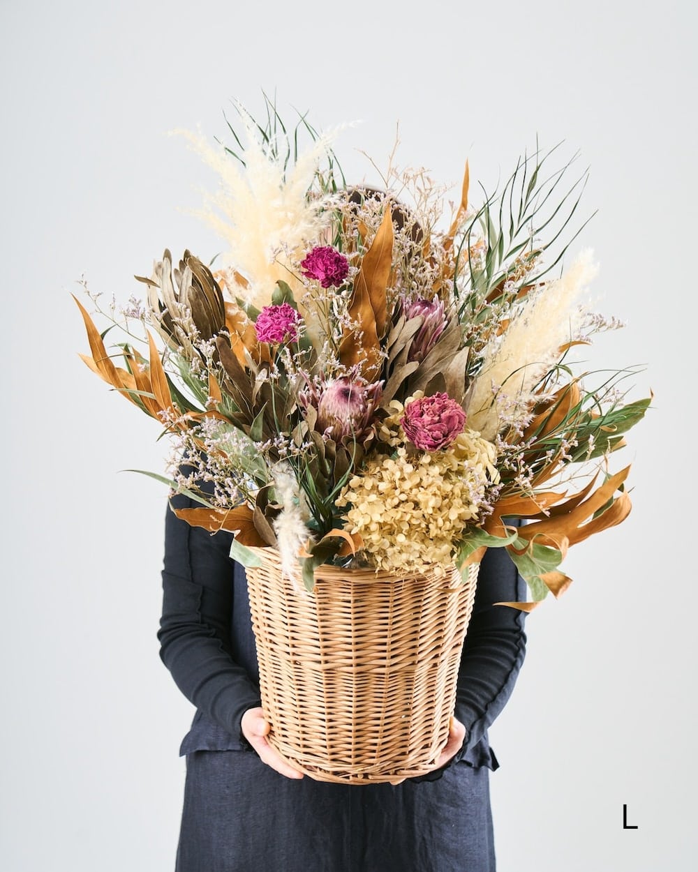 置いて飾れる、フローリストおまかせのドライフラワーアレンジメント