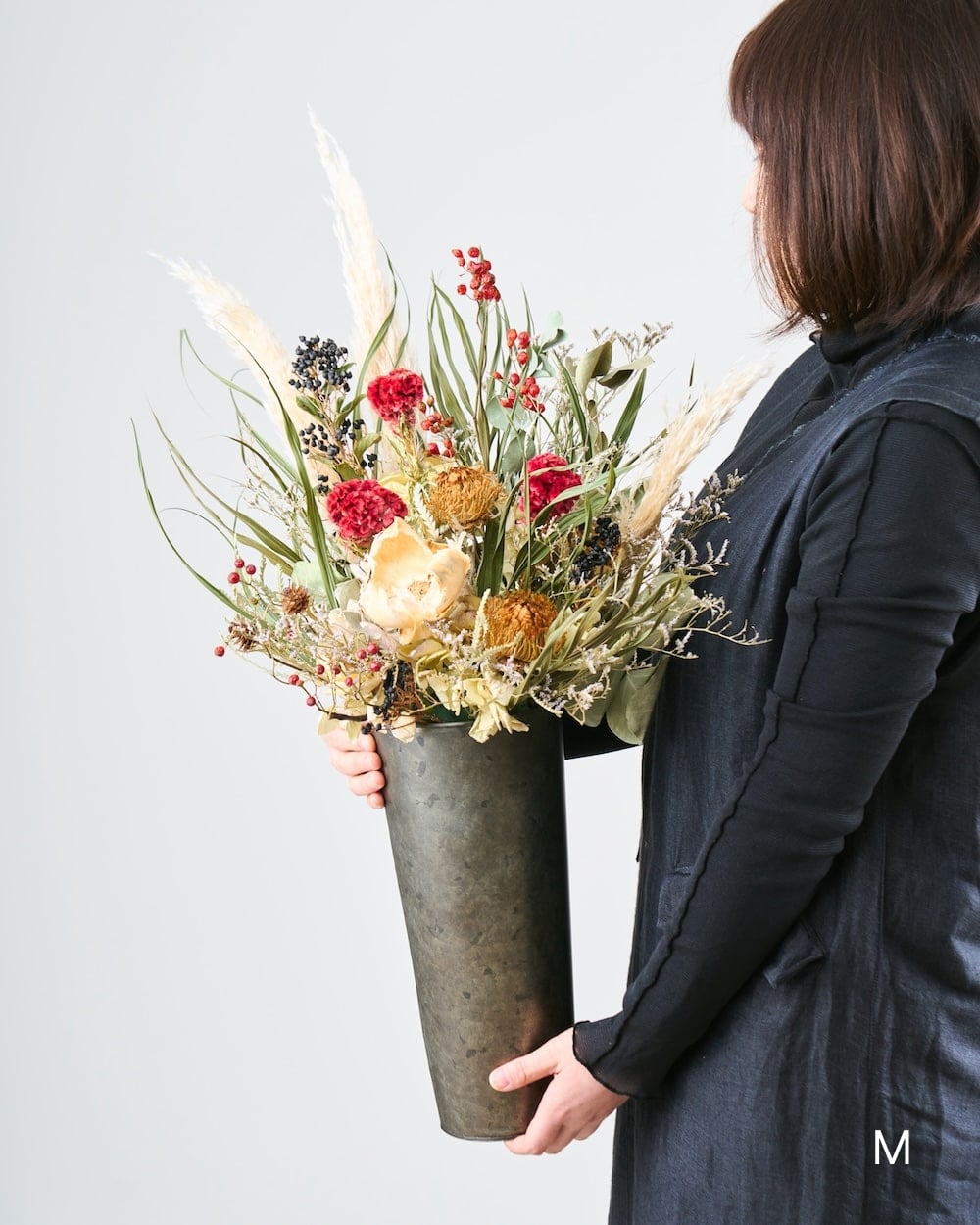 置いて飾れる、フローリストおまかせのドライフラワーアレンジメント