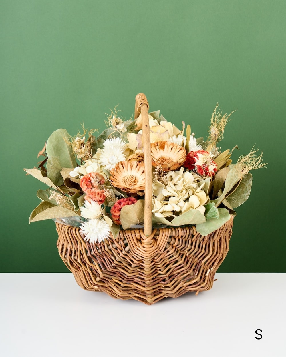 置いて飾れる、フローリストおまかせのドライフラワーアレンジメント