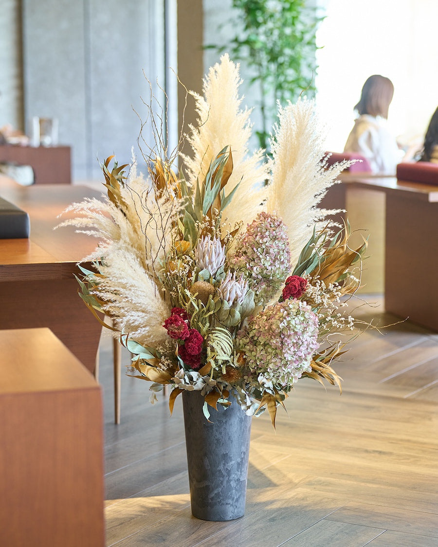 【法人向け 立て札付】企業様のこれからの時間に寄り添う、ドライフラワーの祝花｜フローリストおまかせ　