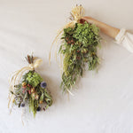 ＜不意打ちの出会い＞紫陽花アナベル・ネべリア・フィリカのスワッグ