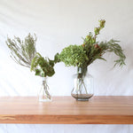 ＜不意打ちの出会い＞紫陽花アナベル・ネべリア・フィリカのスワッグ